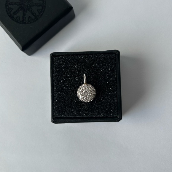 Thomas Sabo Round Cluster Pendant - Picture 3 of 5